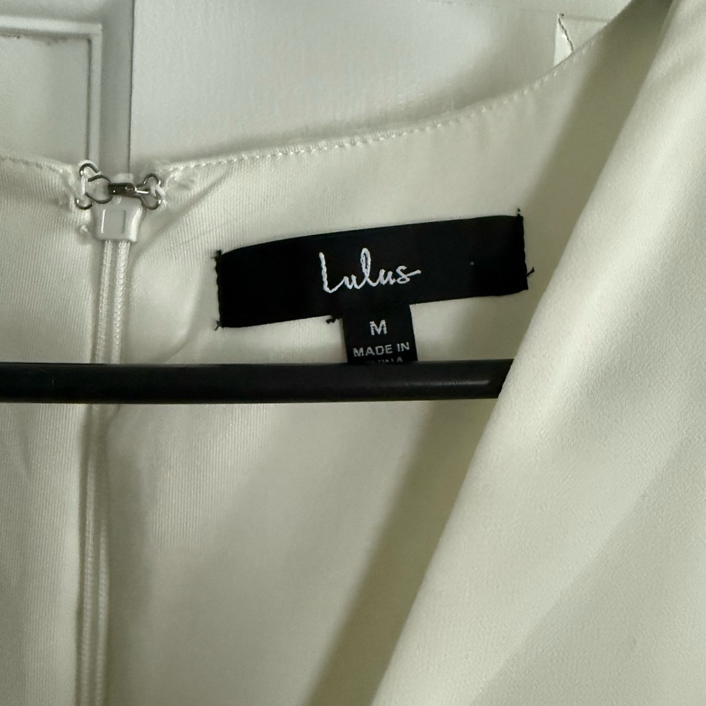 Lulus, off white dress - Picture 4 of 4